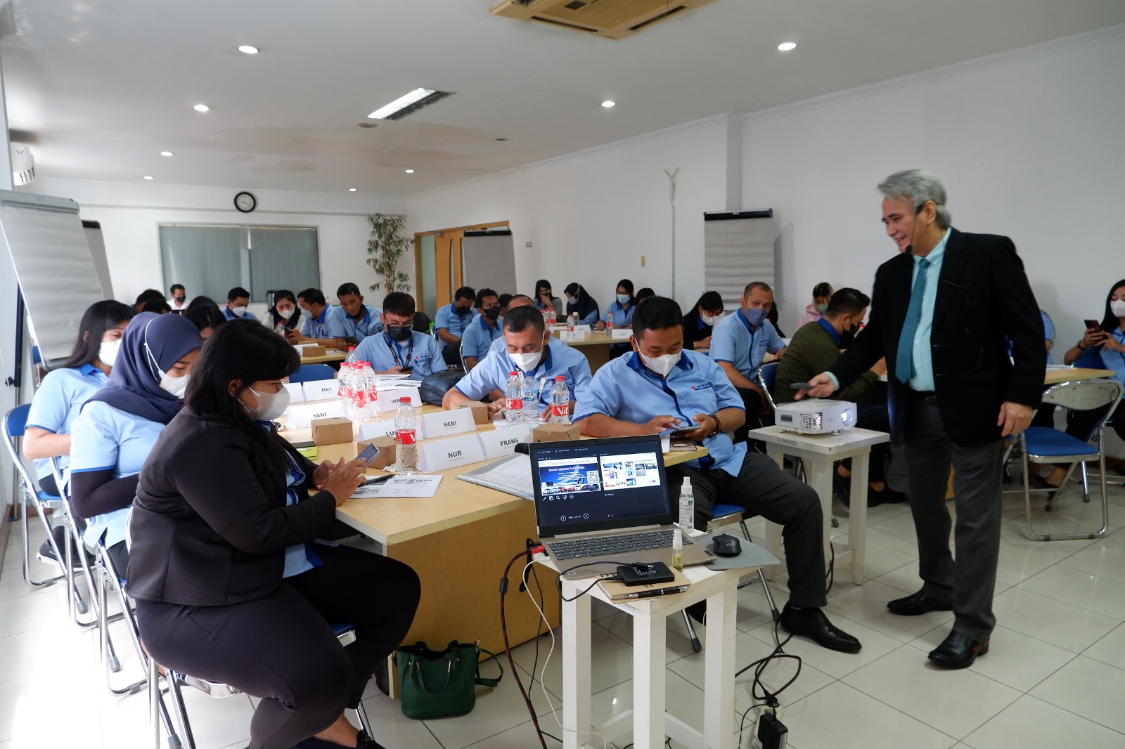 Suasana workshop Shibori.